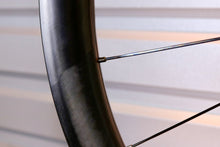 Load image into Gallery viewer, Signature 3rd Gen RSX Gravel Wheels (700C)

