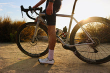 Load image into Gallery viewer, Signature 3rd Gen RSX Gravel Wheels (700C)

